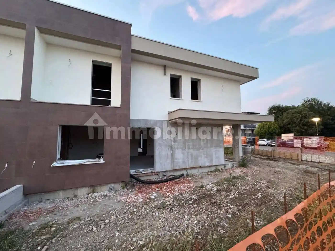 Villa in vendita a Romano di Lombardia