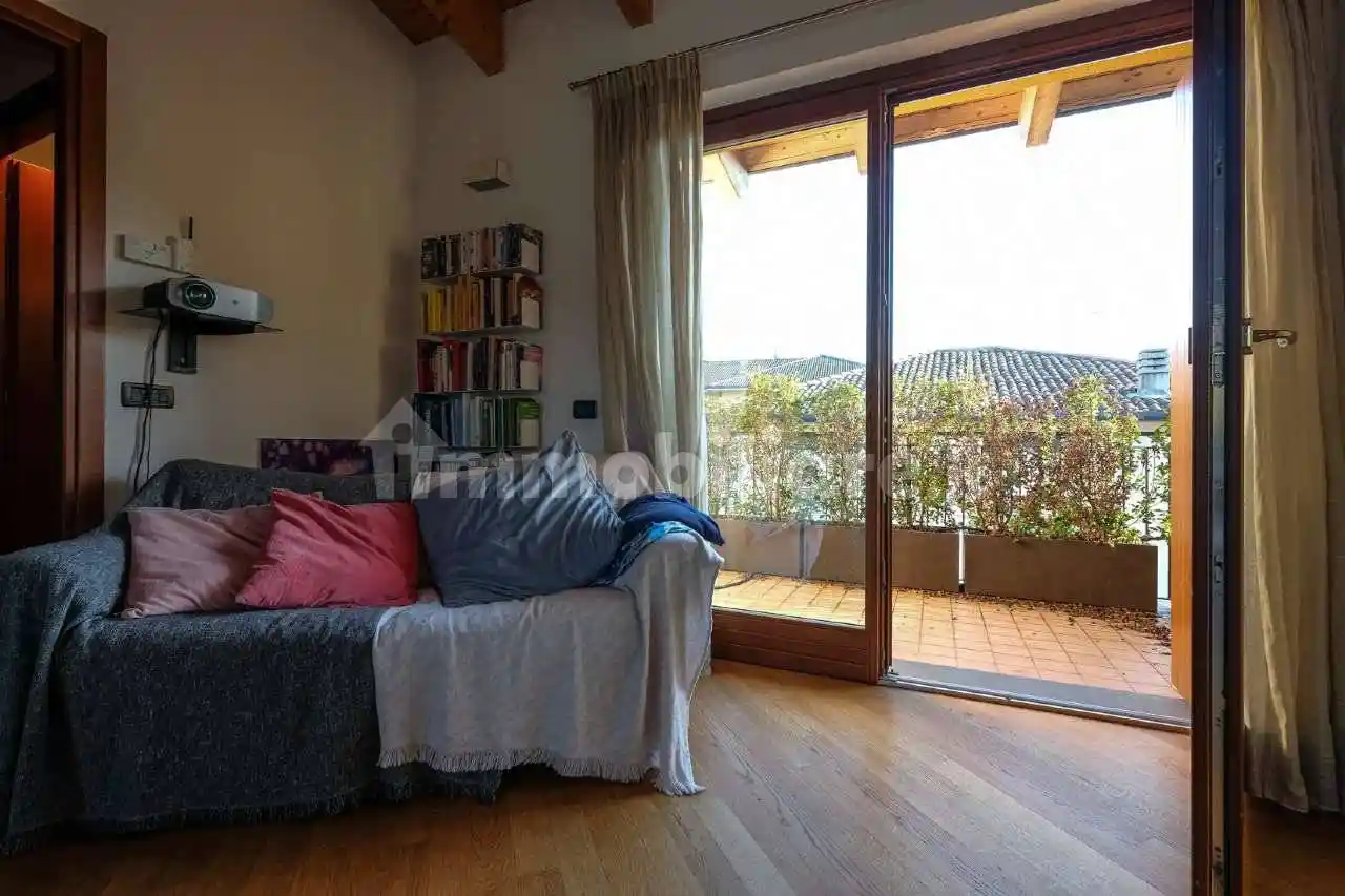 Appartamento in vendita a Sorisole