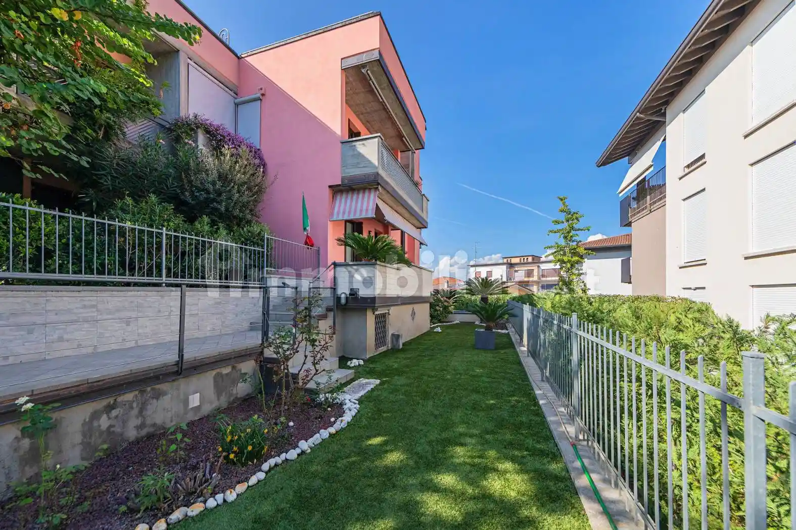 Villa in vendita a Desenzano del Garda