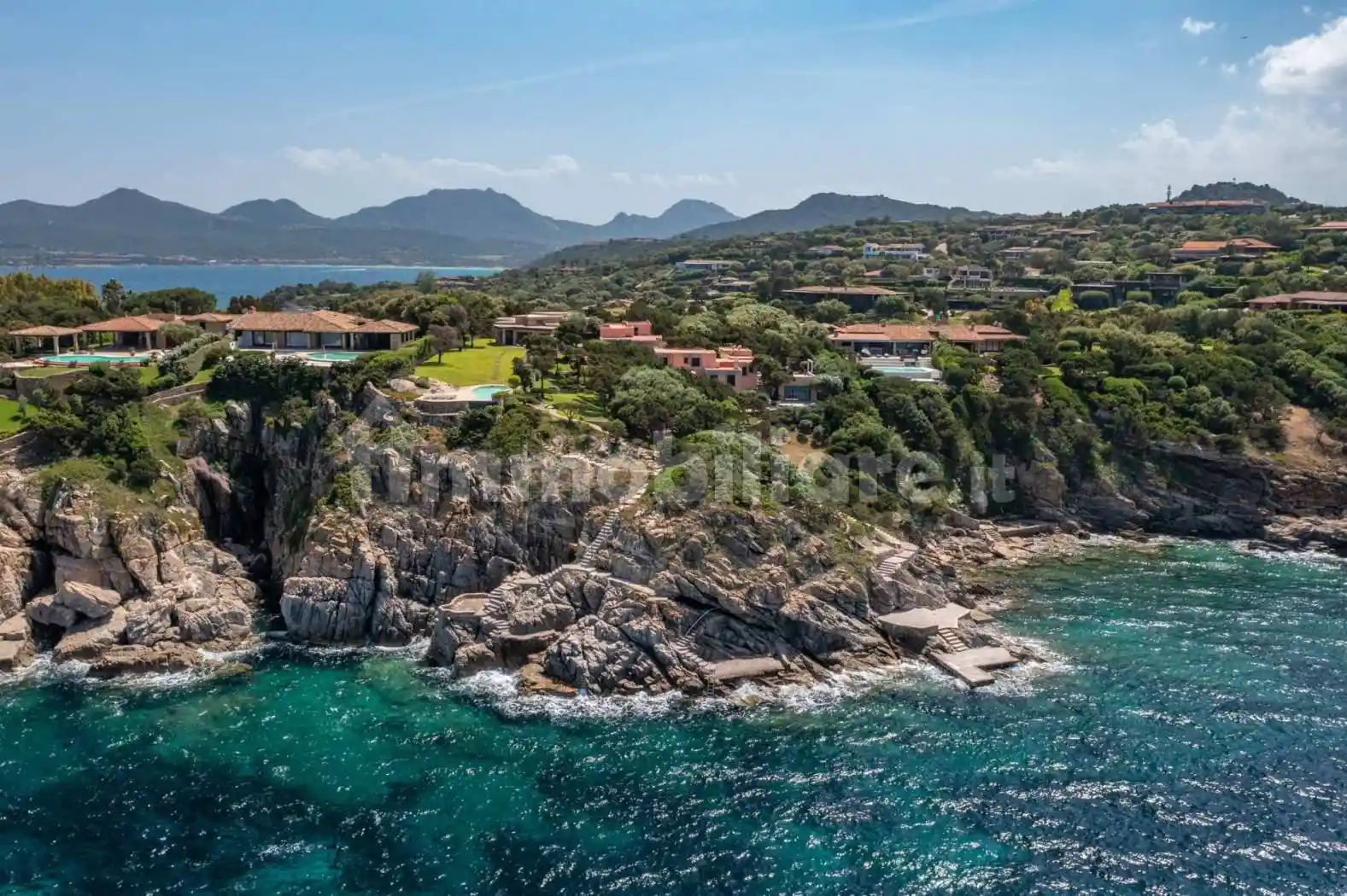 Villa in vendita a Olbia