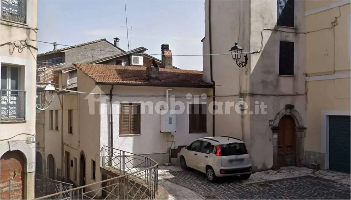 Casa indipendente in vendita a San Giovanni Incarico