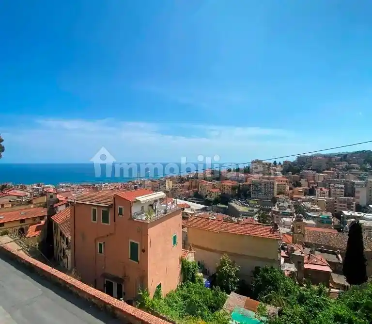Appartamento in vendita a Sanremo
