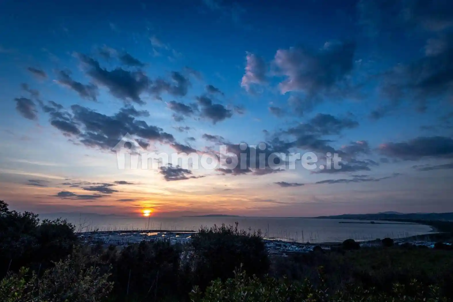 Villa in vendita a Scarlino