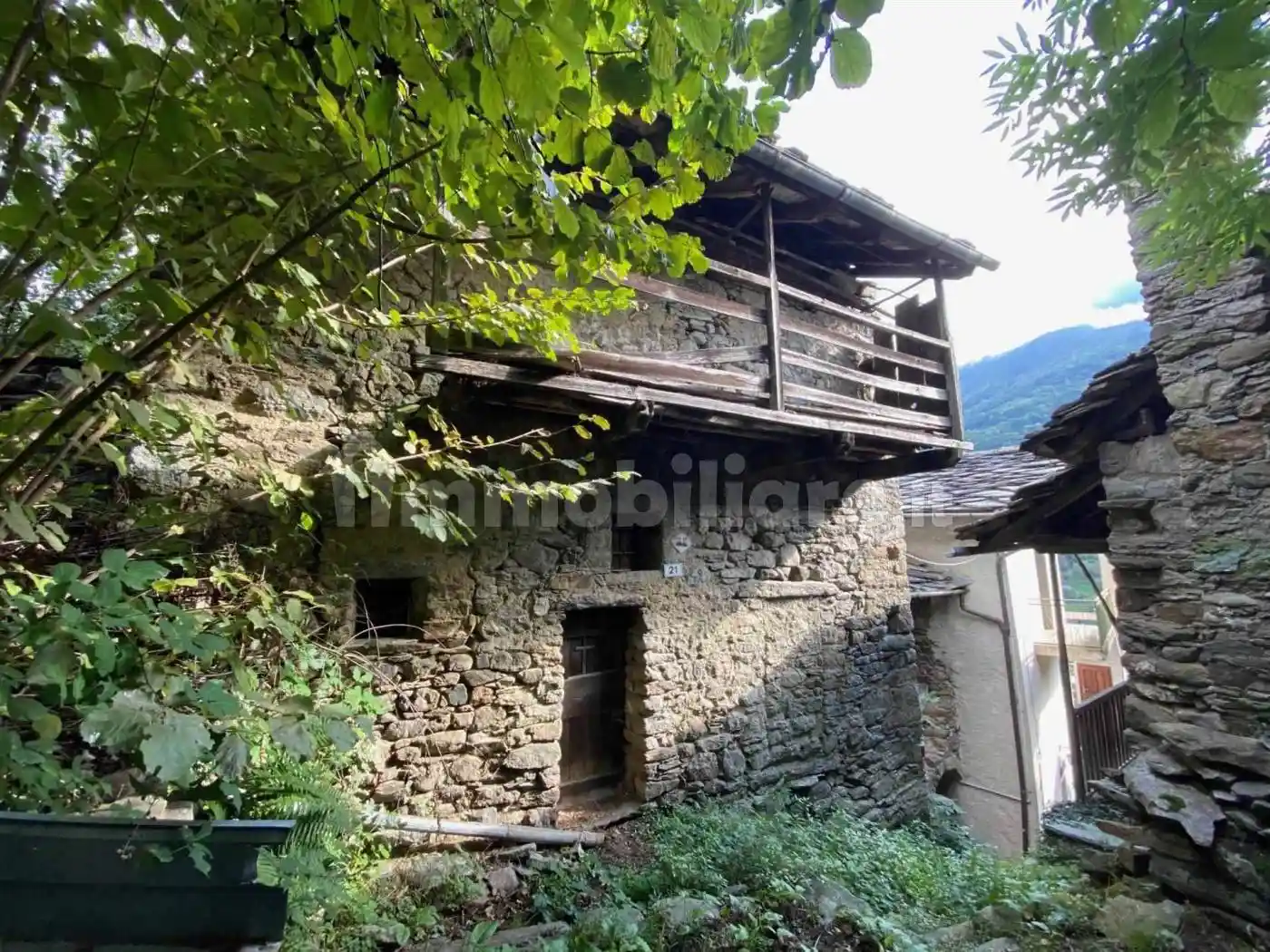 Rustico - Casale in vendita a Perloz