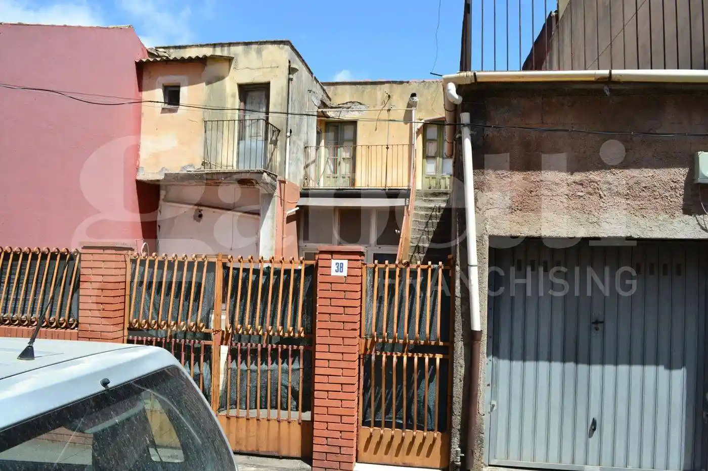 Casa indipendente in vendita a San Giovanni la Punta