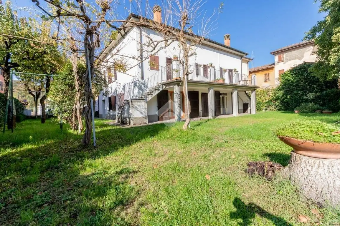 Villa in vendita a Valsamoggia