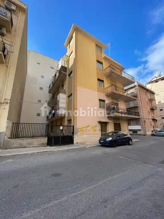 Palazzo - Edificio in Vendita - foto 4