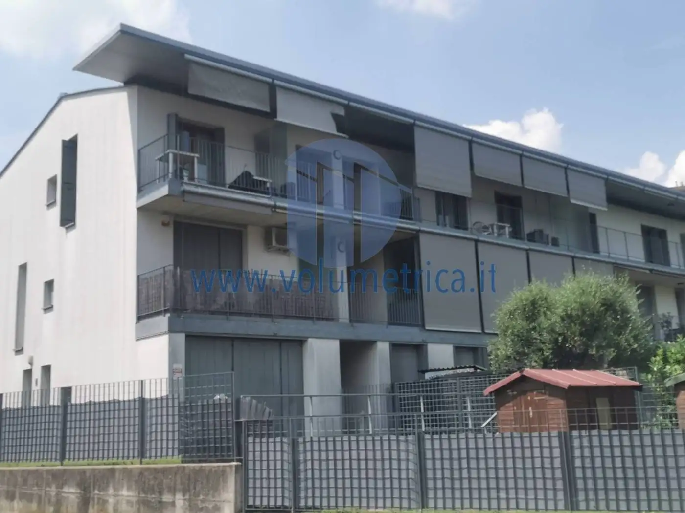 Appartamento in vendita a Lambrugo