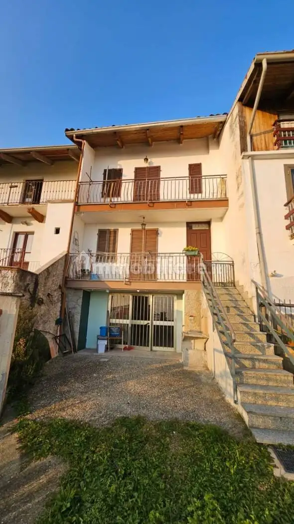 Casa indipendente in vendita a Colleretto Castelnuovo