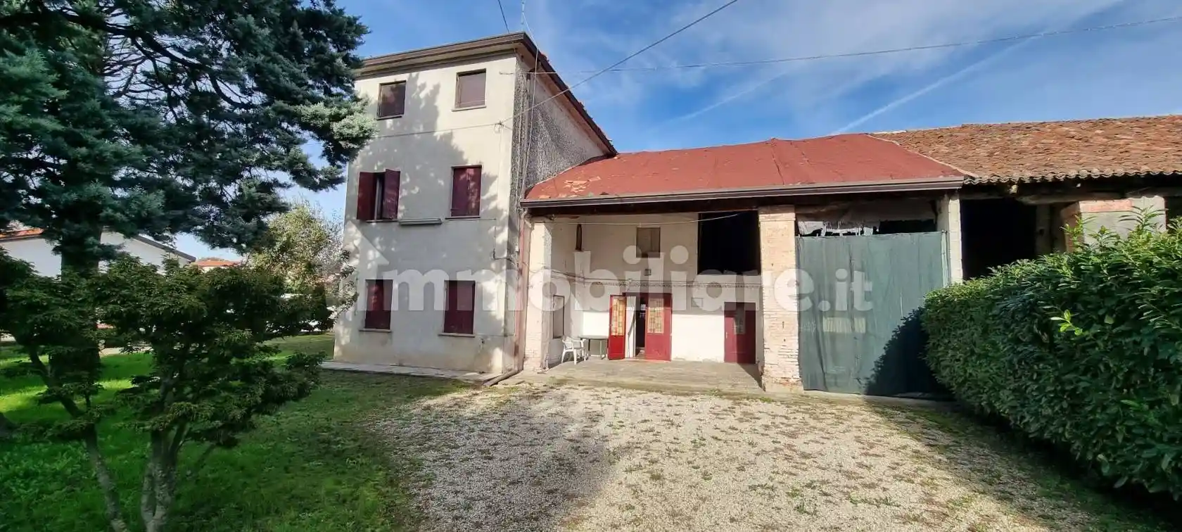 Rustico - Casale in vendita a Tezze sul Brenta