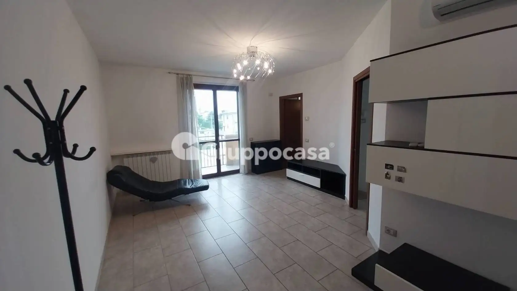 Bilocale via Ugo Foscolo 36, Casate, Bernate Ticino - foto 3