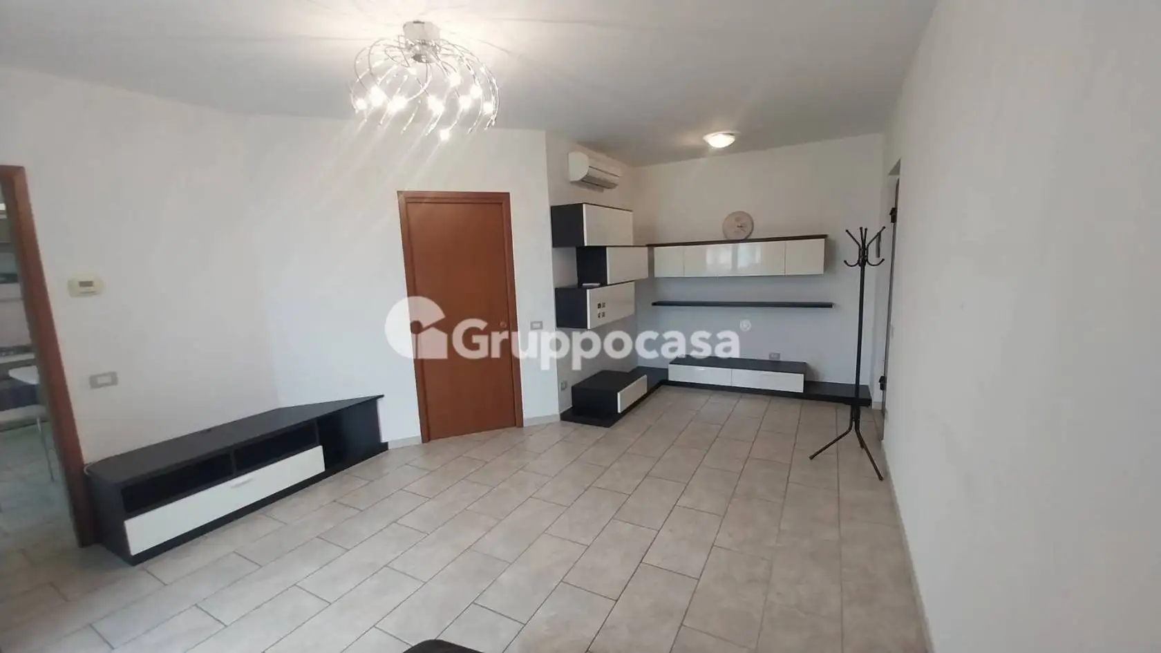 Bilocale via Ugo Foscolo 36, Casate, Bernate Ticino - foto 4