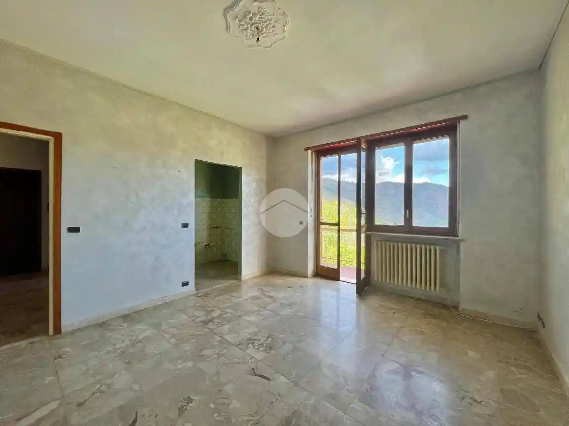 Appartamento in vendita a Traves