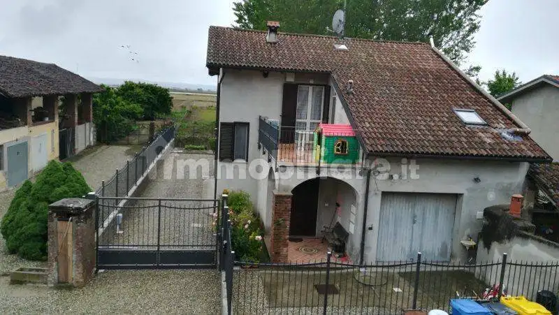 Palazzo - Edificio in vendita a Stroppiana