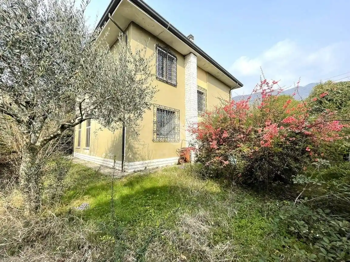 Villa in vendita a Concesio