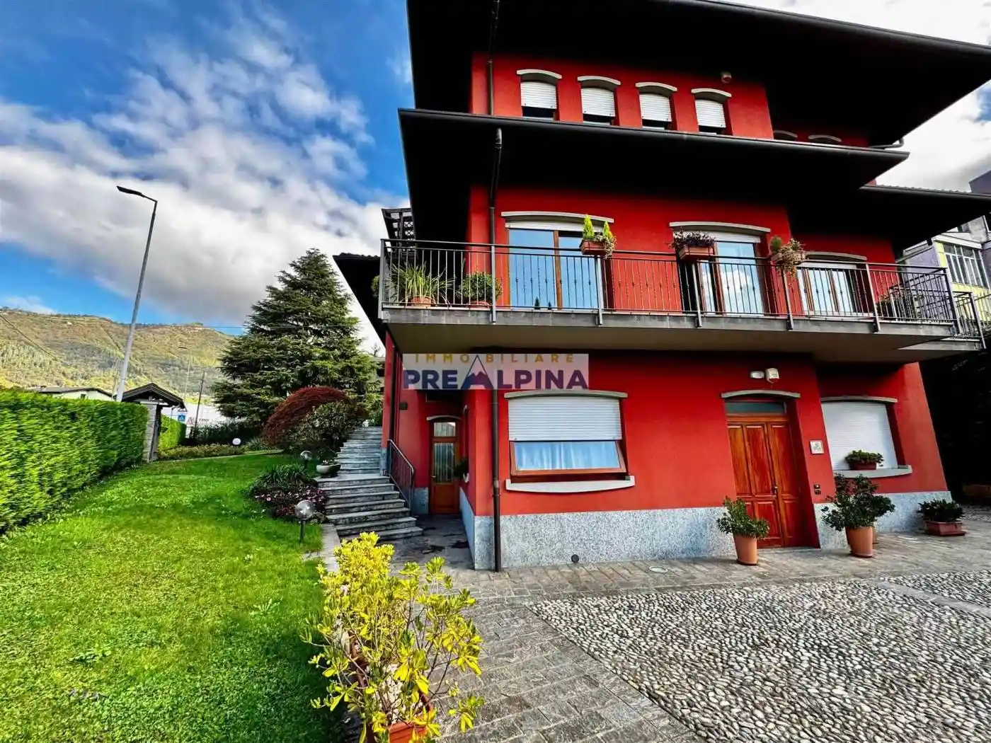 Appartamento in vendita a Gandino