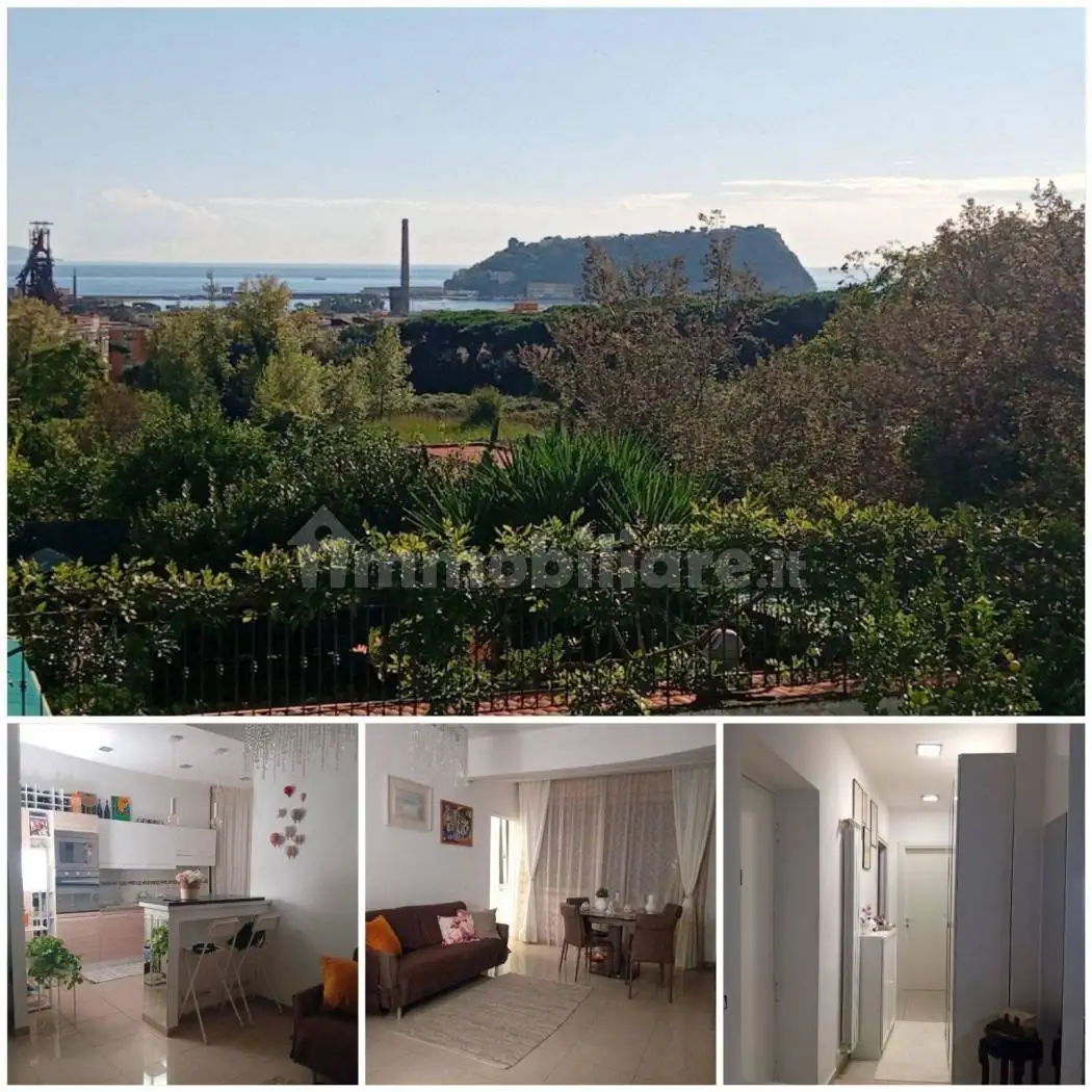 Appartamento in vendita a Napoli