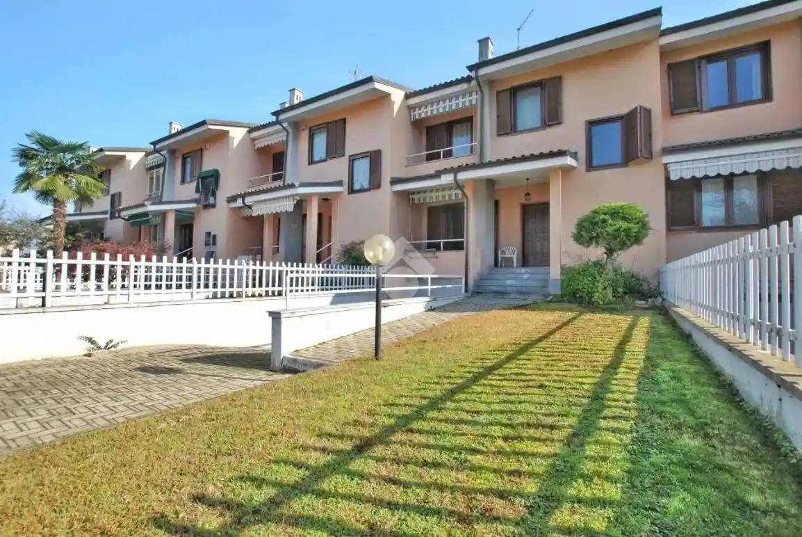 Villetta a schiera in vendita a Cigliano