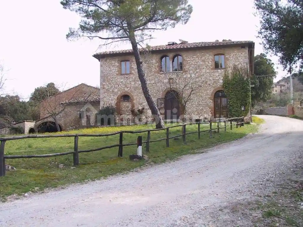 Rustico - Casale in vendita a Sovicille