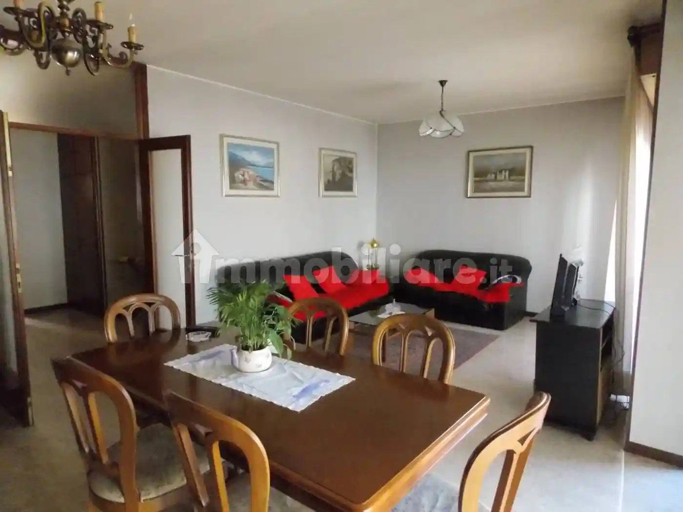 Appartamento in vendita a Novara