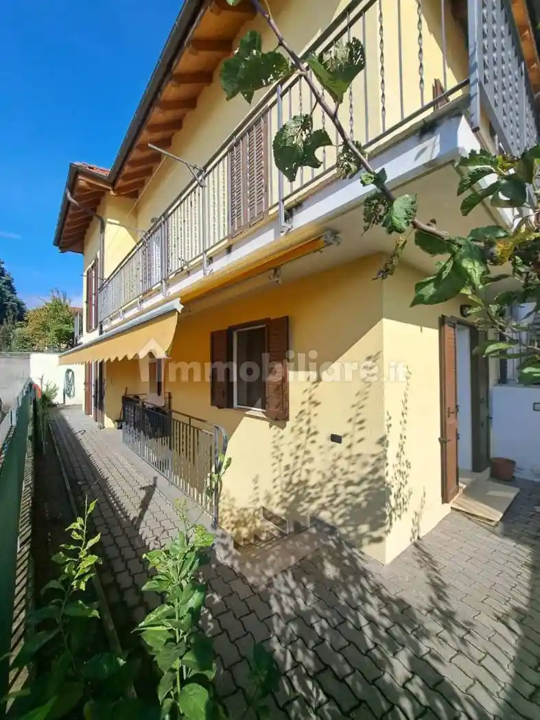 Casa indipendente in vendita a Verbania