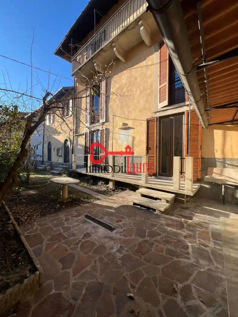 Appartamento in vendita a Viggiù