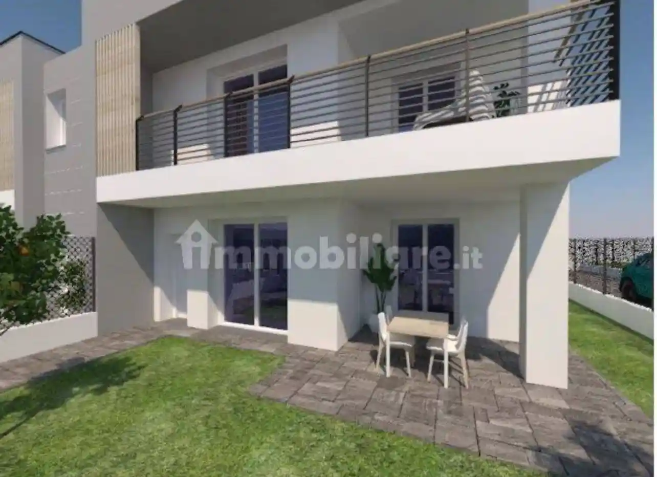 Appartamento in vendita a Bregnano