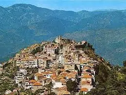 Appartamento in vendita a Bajardo