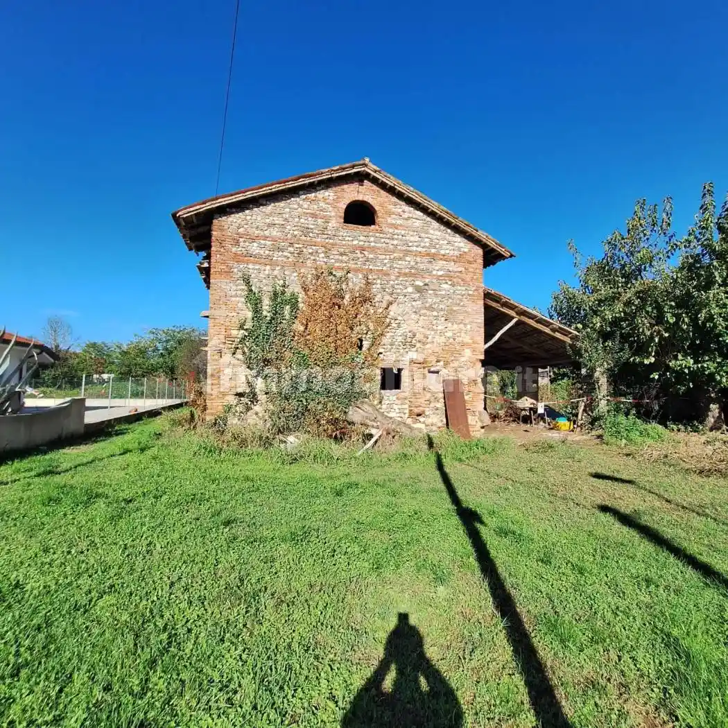 Rustico - Casale in vendita a Pavia di Udine