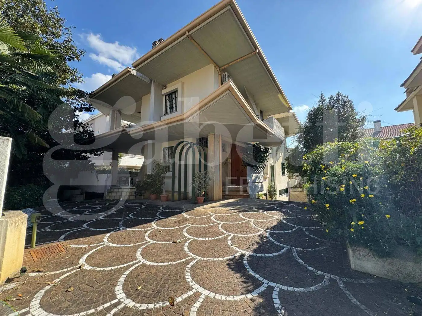 Villa in vendita a Santa Maria Capua Vetere