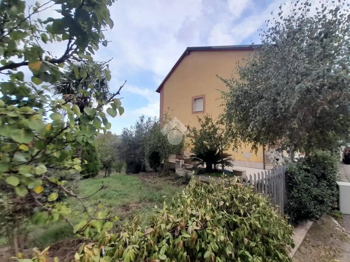 Casa indipendente in vendita a Ceppaloni