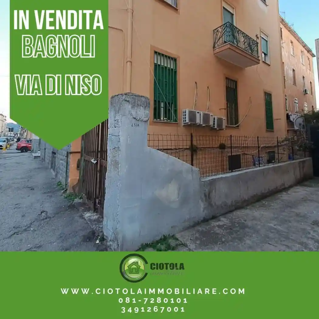 Appartamento in vendita a Napoli