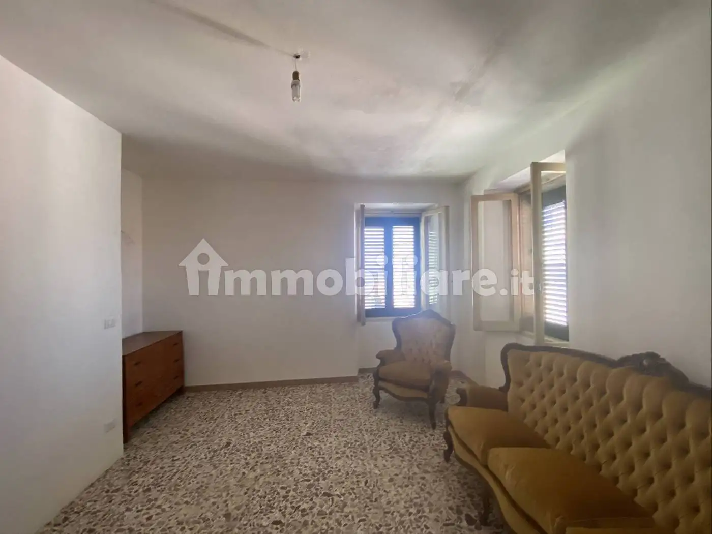 Palazzo - Edificio in Vendita - foto 2