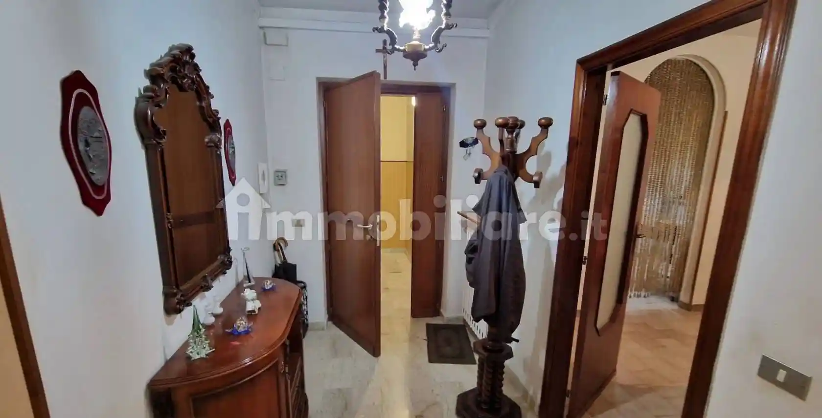 Appartamento via Emanuele Gianturco 57, Genzano di Lucania - foto 2