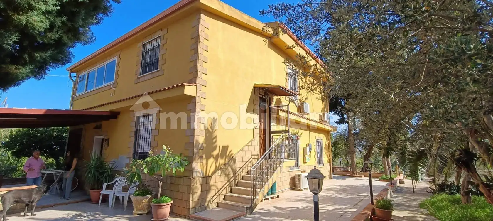 Villa in vendita a Carini