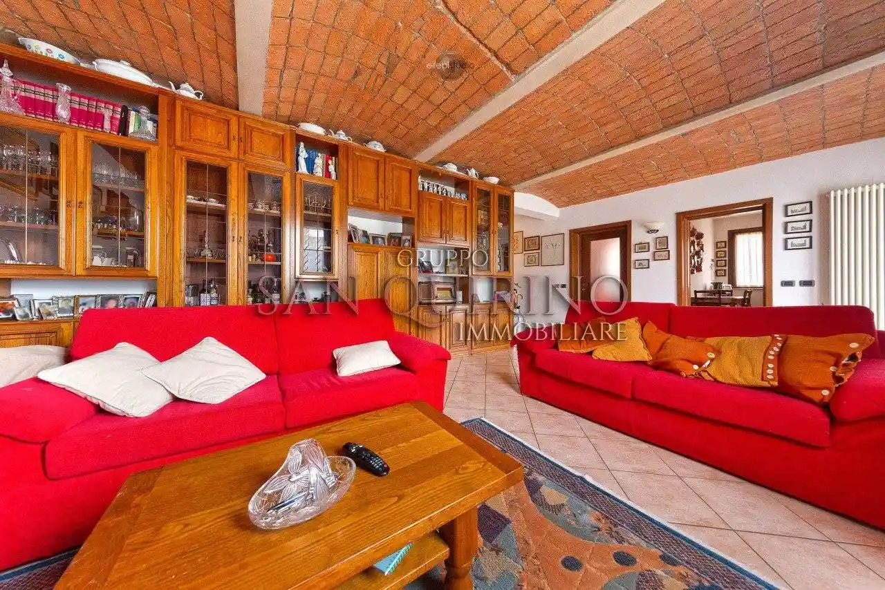 Villa in vendita a Dosolo