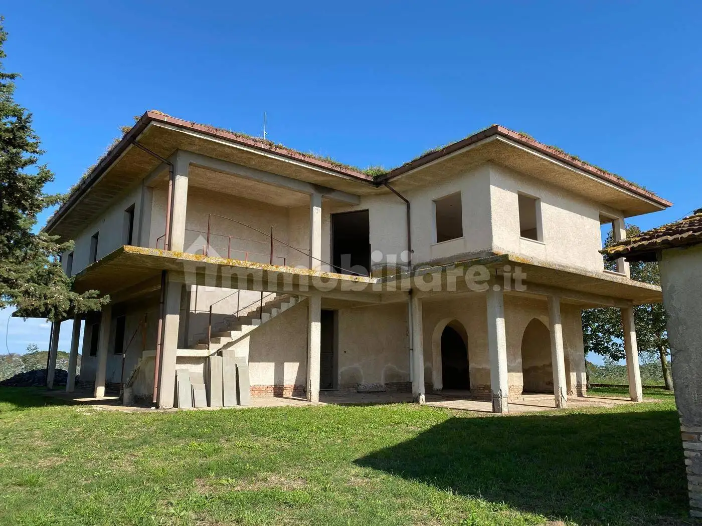 Villa in vendita a Aprilia