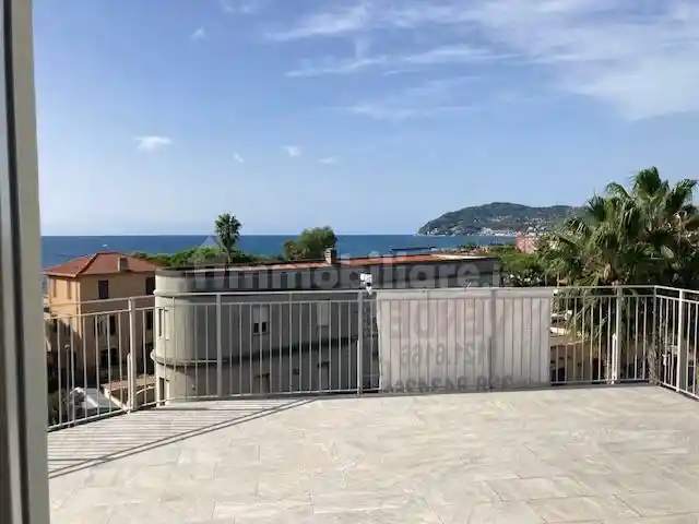 Attico - Mansarda in vendita a Cervo