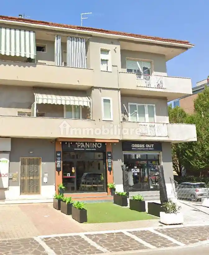 Trilocale corso Umberto I 417, Santa Filomena, Montesilvano - foto 2