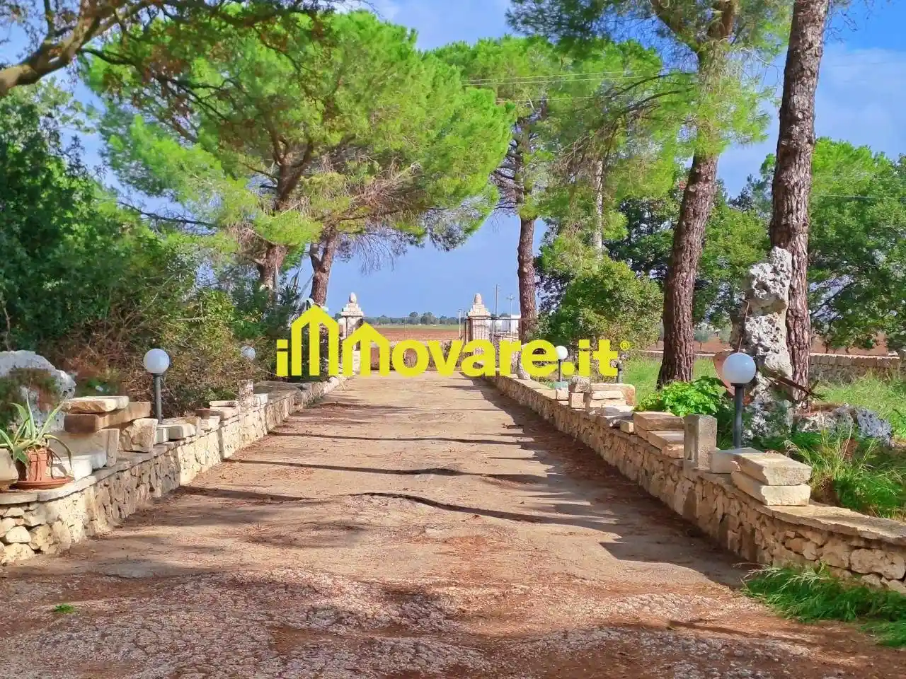 Rustico - Casale in vendita a Acquaviva delle Fonti