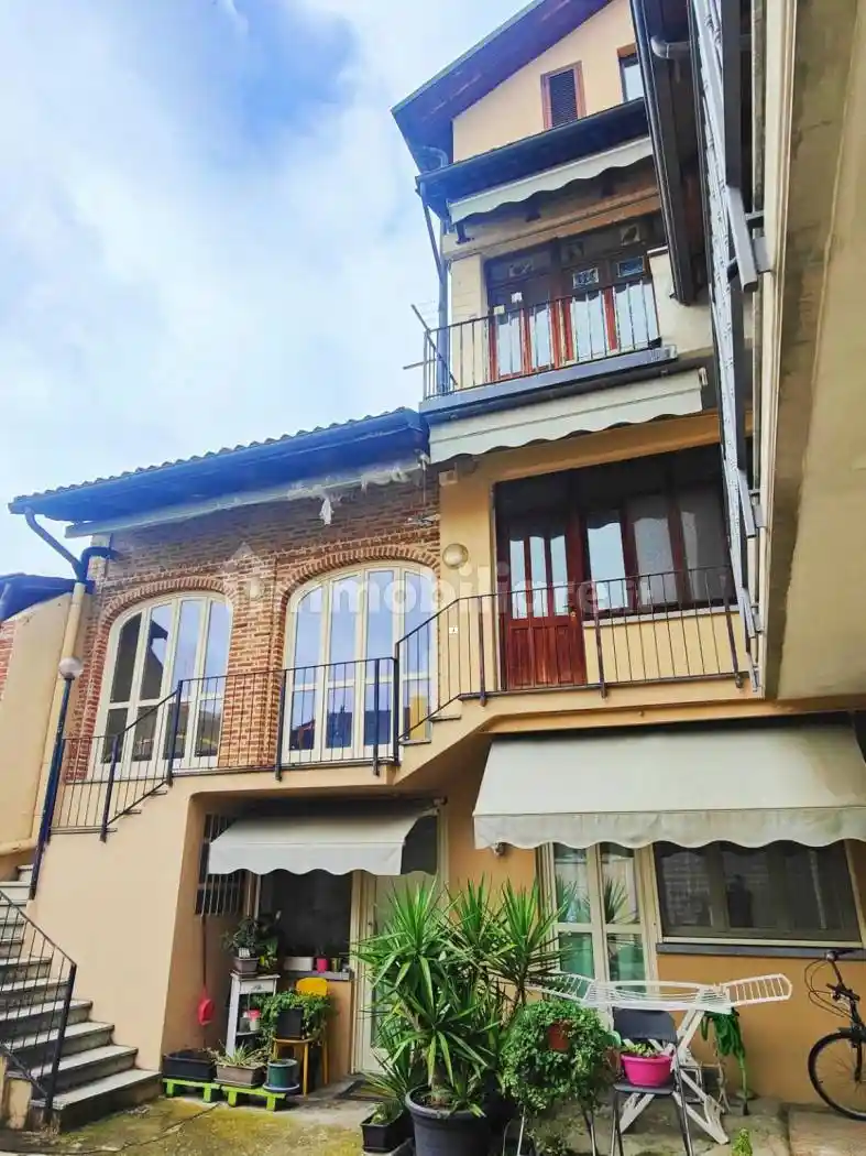 Casa indipendente in vendita a Riva Presso Chieri