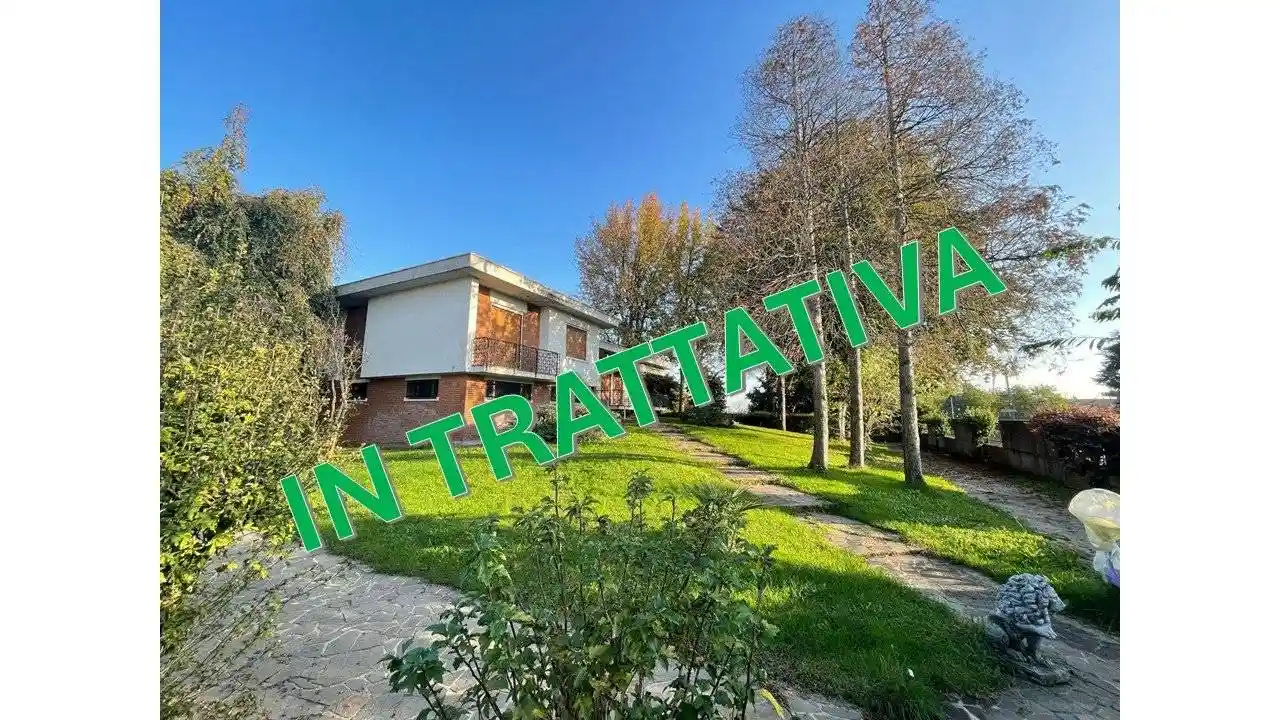 Villa in vendita a Dairago