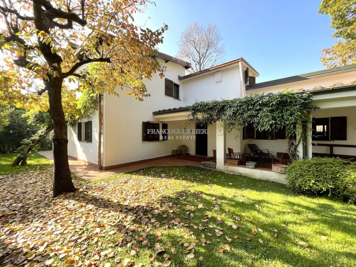 Villa in vendita a Camparada