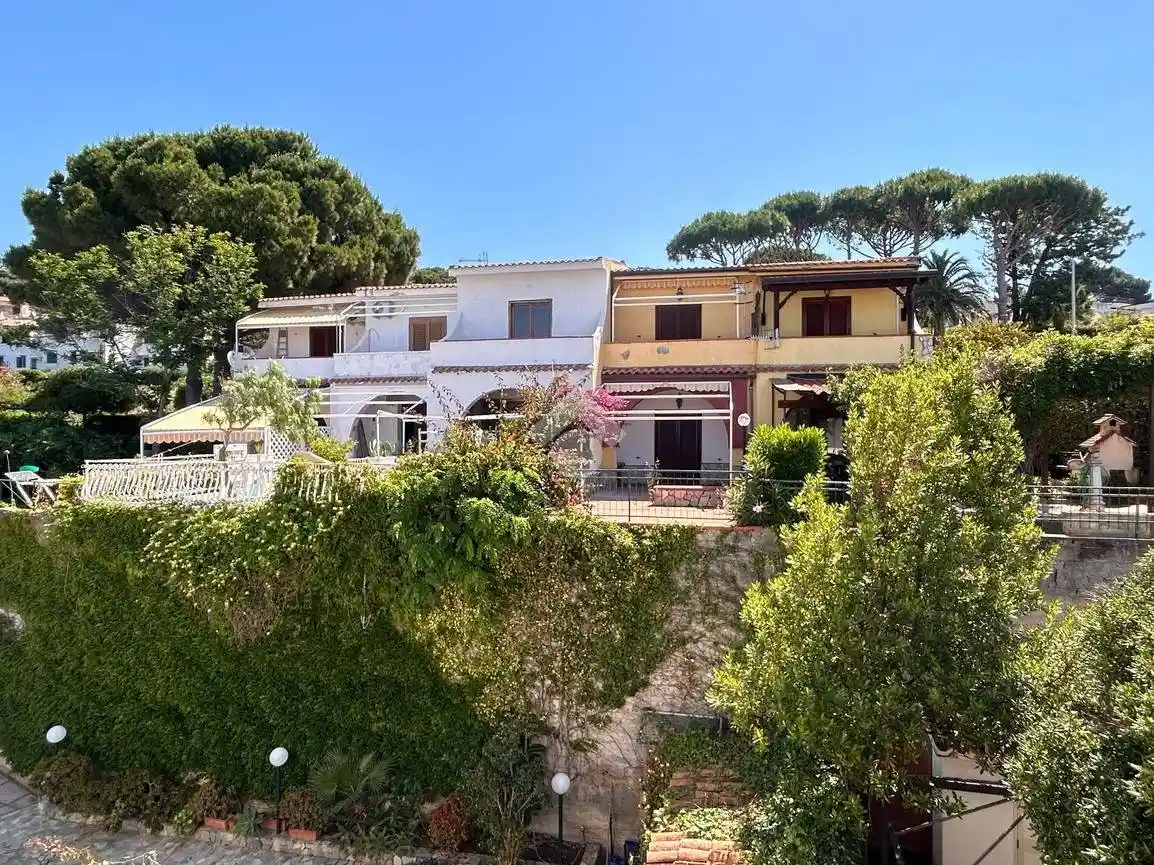 Villa a schiera via Raffaele Sanseverino 13, Baia del Carpino, Petrosa, Piano Grande, Scalea - foto 3