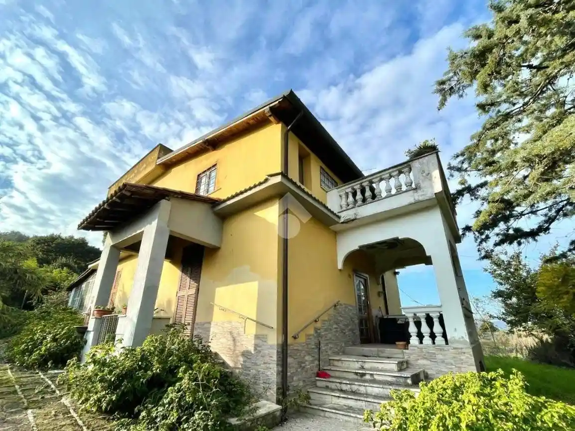 Villa in vendita a Artena