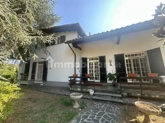 Villa in vendita a Miradolo Terme