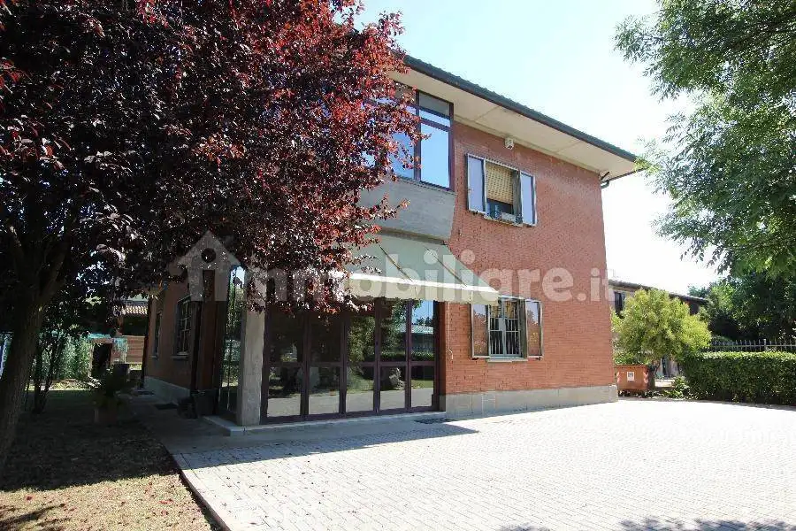 Casa indipendente in vendita a Castel Maggiore