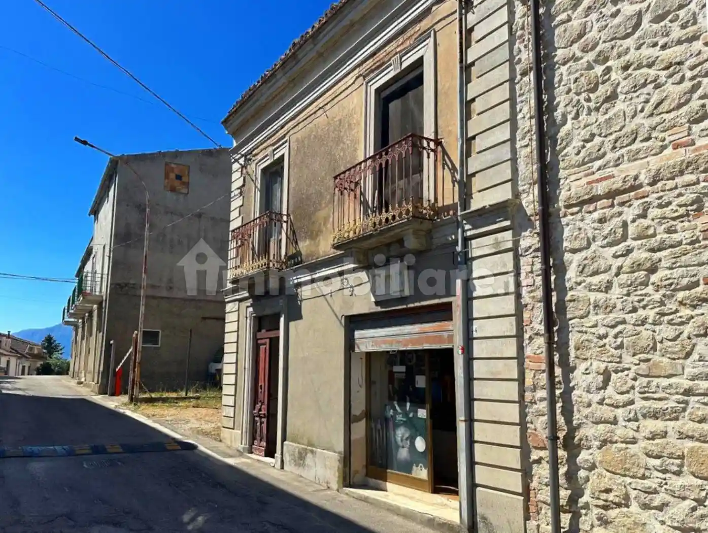 Casa indipendente in vendita a Pietranico