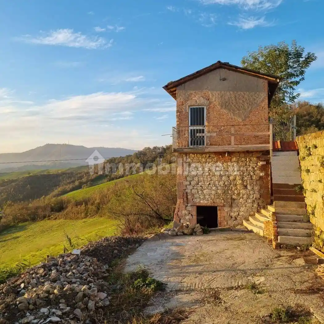 Appartamento in affitto a Serramazzoni