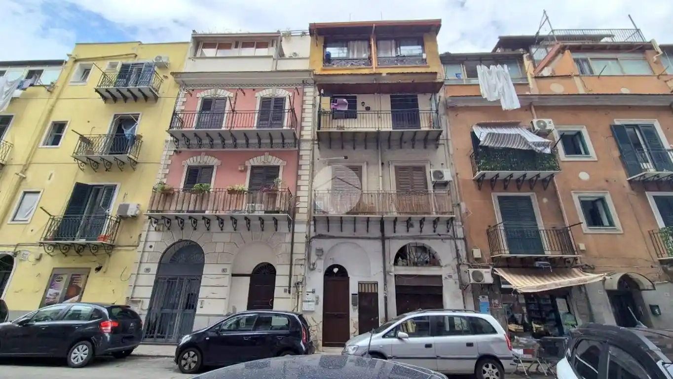 Appartamento in vendita a Palermo